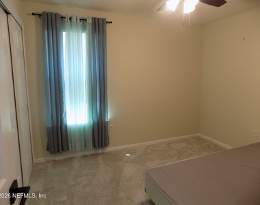 8150 Guild Way - Photo Thumbnail 20
