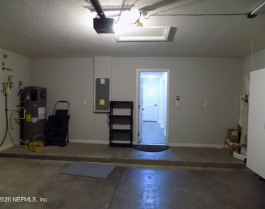 8150 Guild Way - Photo Thumbnail 28