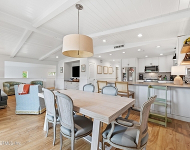 1440 Beach Avenue - Photo Thumbnail 3