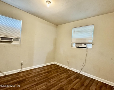 1859 Doyon Court - Photo Thumbnail 10