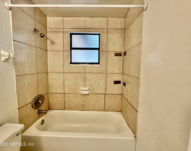 1851 Doyon Court - Photo Thumbnail 10