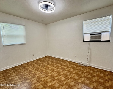 1851 Doyon Court - Photo Thumbnail 8