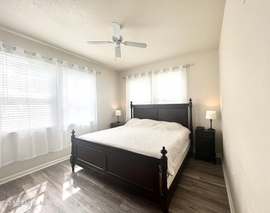 8550 Touchton Road - Photo Thumbnail 14