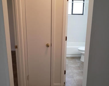 2642 San Francisco Boulevard - Photo Thumbnail 13