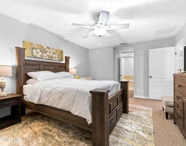 2650 Kermit Court - Photo Thumbnail 14