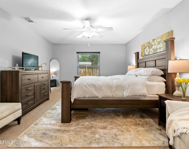 2650 Kermit Court - Photo Thumbnail 13