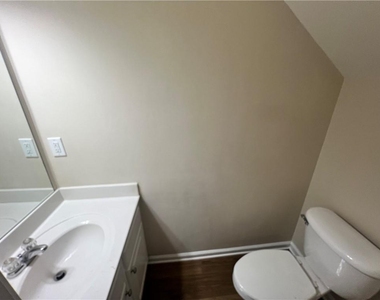 3051 Hartright Bend Court - Photo Thumbnail 6