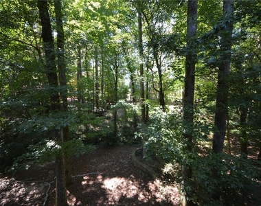 135 Brightmore Way - Photo Thumbnail 22
