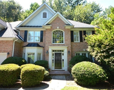 135 Brightmore Way - Photo Thumbnail 2