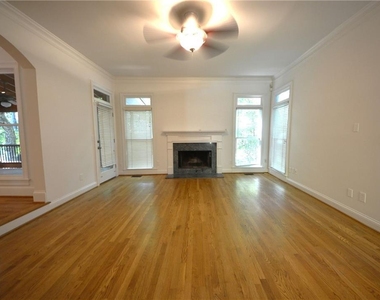 135 Brightmore Way - Photo Thumbnail 12