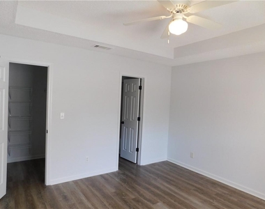 76 Copper Creek Drive - Photo Thumbnail 7