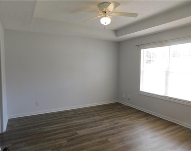 76 Copper Creek Drive - Photo Thumbnail 6