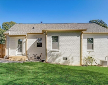 711 Campbell Circle - Photo Thumbnail 13