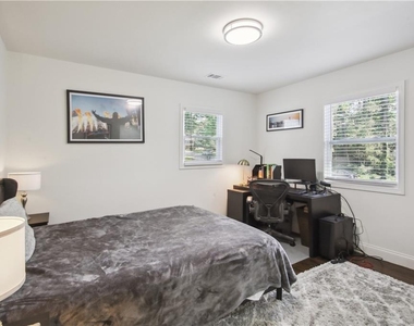 2832 Riderwood Drive - Photo Thumbnail 10