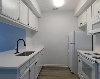 58 A Brentwood Lane - Photo Thumbnail 6
