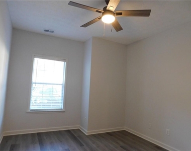 58 A Brentwood Lane - Photo Thumbnail 7
