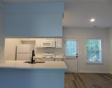 58 A Brentwood Lane - Photo Thumbnail 2
