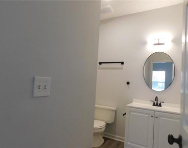 58 A Brentwood Lane - Photo Thumbnail 10