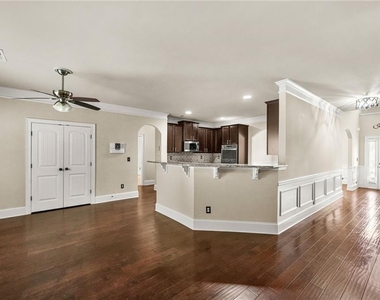 882 Nestling Drive - Photo Thumbnail 17