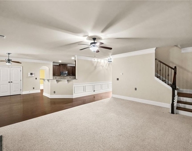882 Nestling Drive - Photo Thumbnail 13