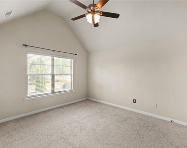 882 Nestling Drive - Photo Thumbnail 32