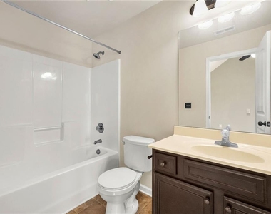 882 Nestling Drive - Photo Thumbnail 38