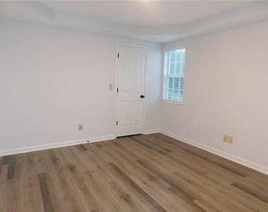 37 A Rock Garden Place - Photo Thumbnail 9