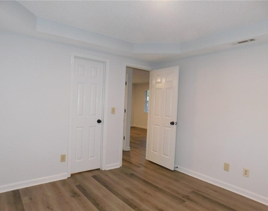 37 A Rock Garden Place - Photo Thumbnail 10