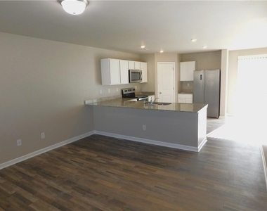 343 Indian Lake Trail - Photo Thumbnail 5