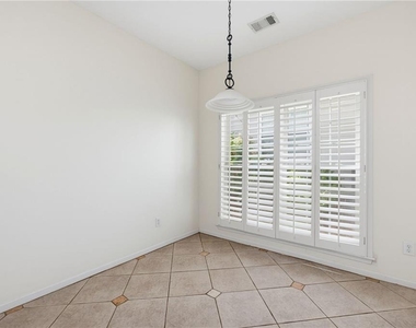 2599 Alvecot Circle Se - Photo Thumbnail 10