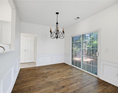 2599 Alvecot Circle Se - Photo Thumbnail 7