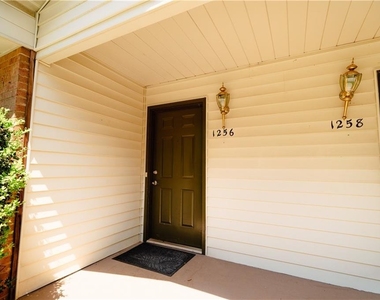 1256 Minhinette Drive - Photo Thumbnail 7