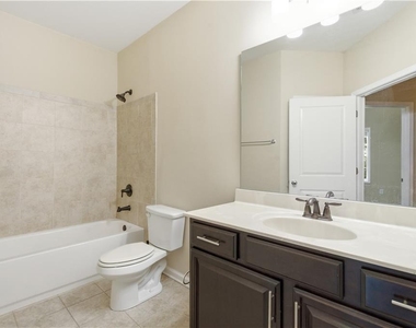 2270 Tenor Lane - Photo Thumbnail 24