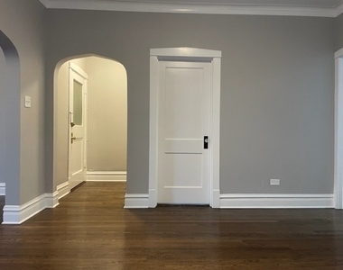 4936 W Hutchinson Street - Photo Thumbnail 10