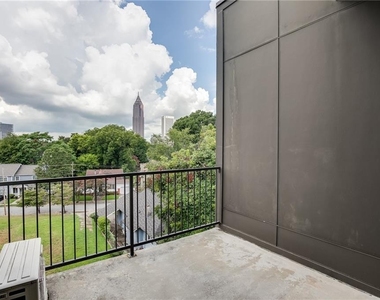 456 Parkway Drive Ne - Photo Thumbnail 32