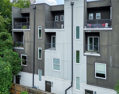 456 Parkway Drive Ne - Photo Thumbnail 37