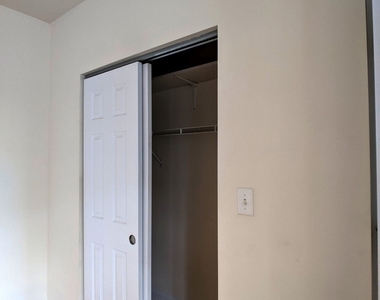 2600 N Kimball Avenue - Photo Thumbnail 10