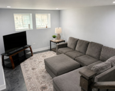 1010 S Mason Avenue - Photo Thumbnail 16