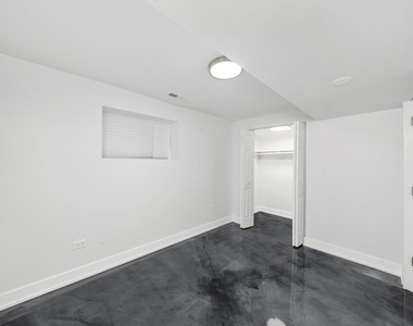 1010 S Mason Avenue - Photo Thumbnail 8
