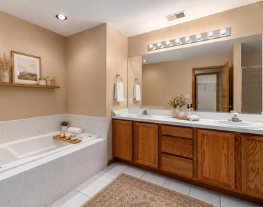 3241 Lightning Court - Photo Thumbnail 13