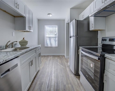 2340 Beaver Ruin Road - Photo Thumbnail 19