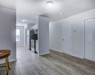 2340 Beaver Ruin Road - Photo Thumbnail 18