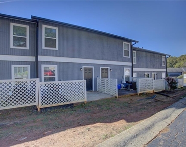 2340 Beaver Ruin Road - Photo Thumbnail 36