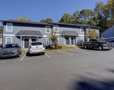 2340 Beaver Ruin Road - Photo Thumbnail 39