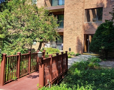 7510 Farmingdale Drive - Photo Thumbnail 40