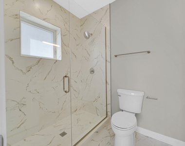 3225 S Halsted Street - Photo Thumbnail 11