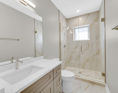 3225 S Halsted Street - Photo Thumbnail 16