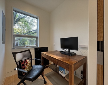 2159 W Evergreen Avenue - Photo Thumbnail 18