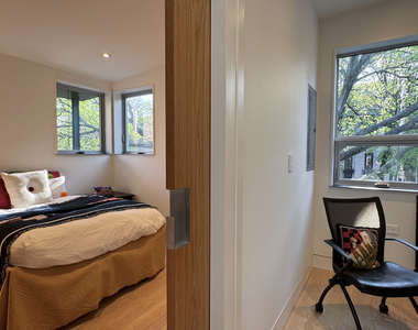 2159 W Evergreen Avenue - Photo Thumbnail 17