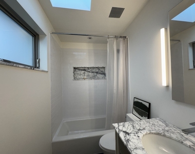 2159 W Evergreen Avenue - Photo Thumbnail 20